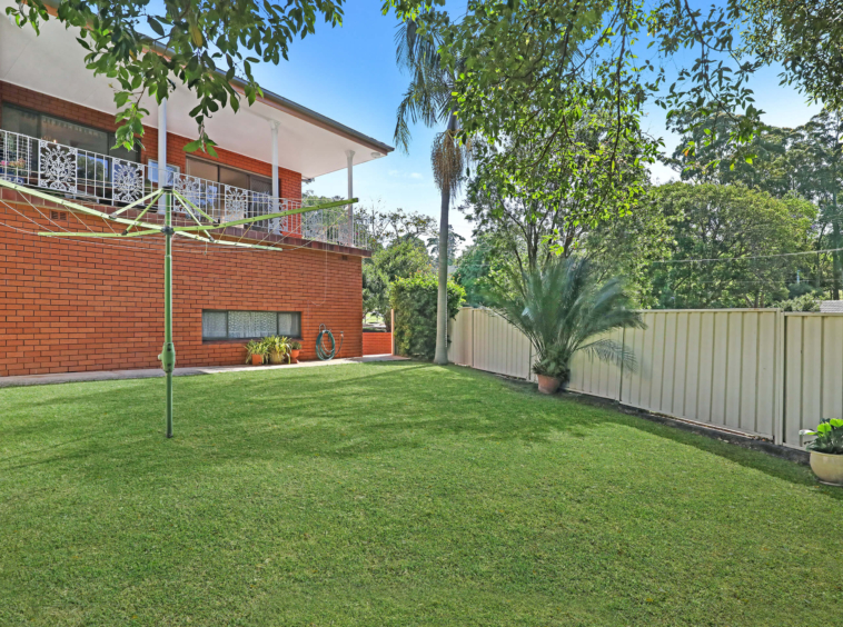 2 Colleen Grove Wollongong - 9